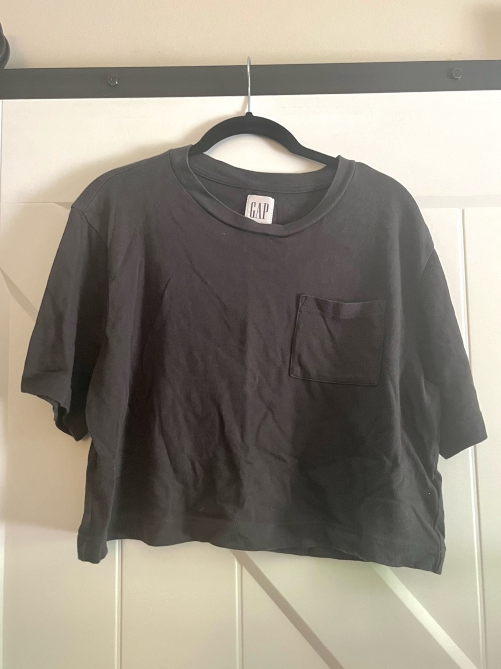 GAP Gray Cropped Tee